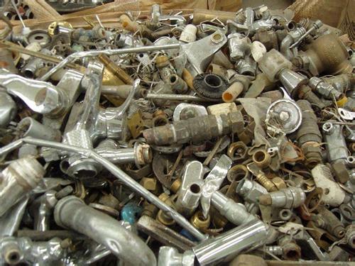 ���լF��